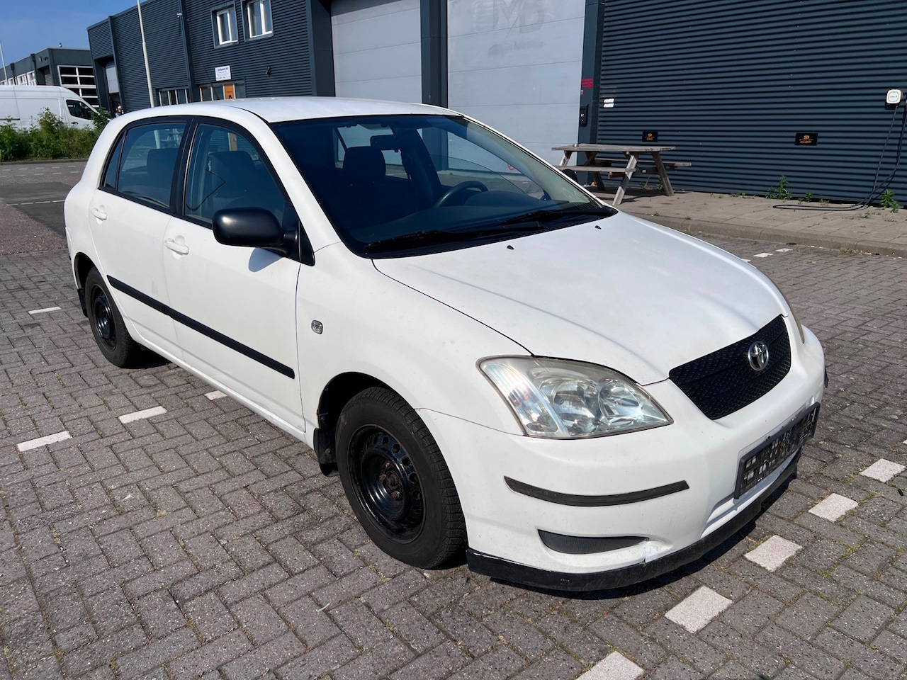 Toyota Corolla - 1.4 VVT-i Airco (+31641468730) - AutoWereld.nl