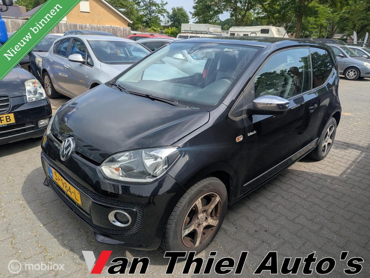 Volkswagen Up! - 1.0 high up! BLACK-EDITIE - AutoWereld.nl