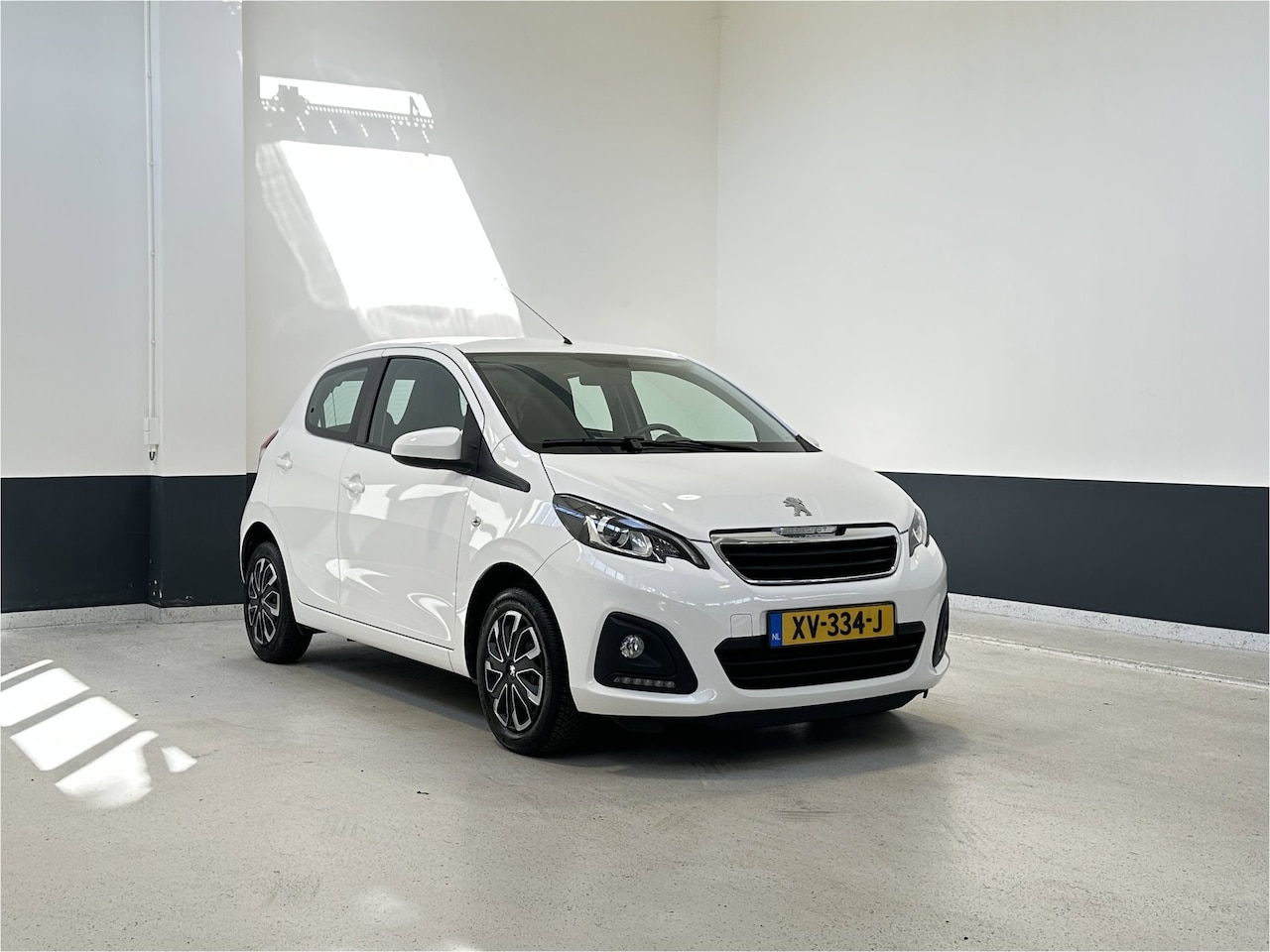 Peugeot 108 - 1.0 e-VTi Active | Bluetooth | NL | Airco | C.V | - AutoWereld.nl