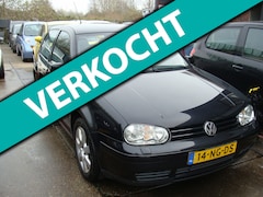 Volkswagen Golf - 1.6-16V Sportline airco elek pak nap apk