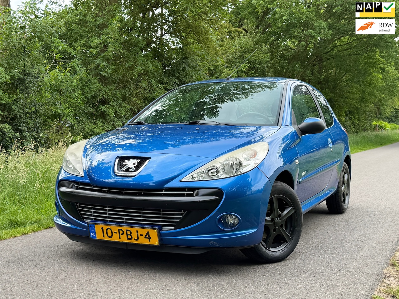 Peugeot 206 - 1.4 Millesim 200 | '' 64.000 KM '' + 2de eigenaar + Nieuwe distributie riem | - AutoWereld.nl