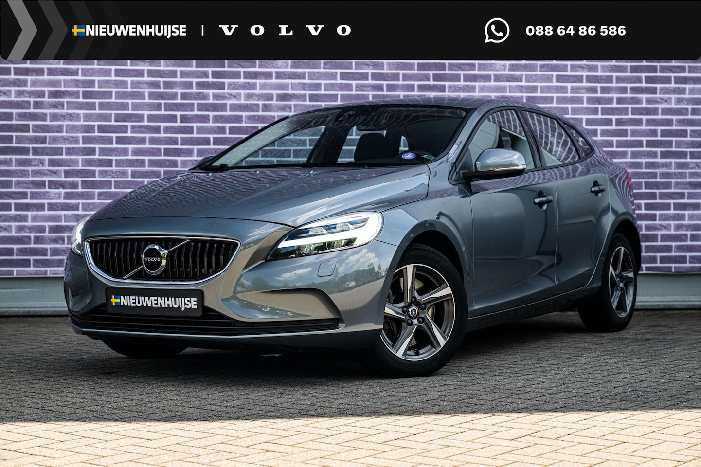 Volvo V40 - 1.5 T2 Nordic+ | Trekhaak | Stoelverwarming | Parkeerverwarming | High Performance Audio | - AutoWereld.nl