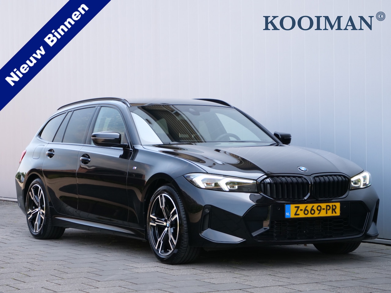 BMW 3-serie Touring - 157pk M-Sport Automaat 318i Trekhaak / 18 Inch / Sporstoelen - AutoWereld.nl