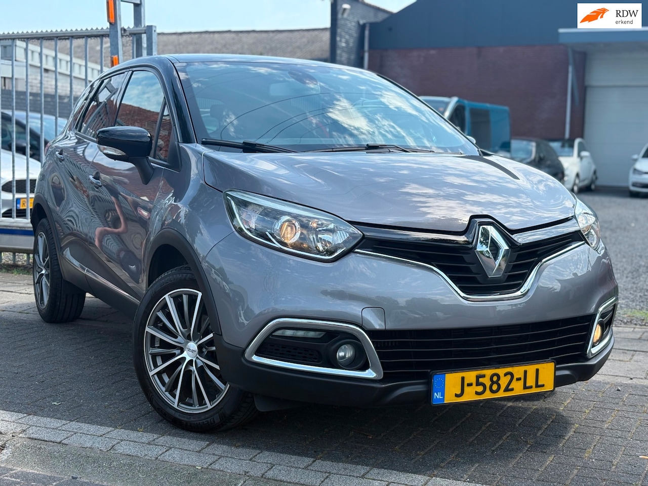 Renault Captur - 0.9 TCe Dynamique | LED | Navigatie | Leder | 17” LMV | A.Camera | - AutoWereld.nl