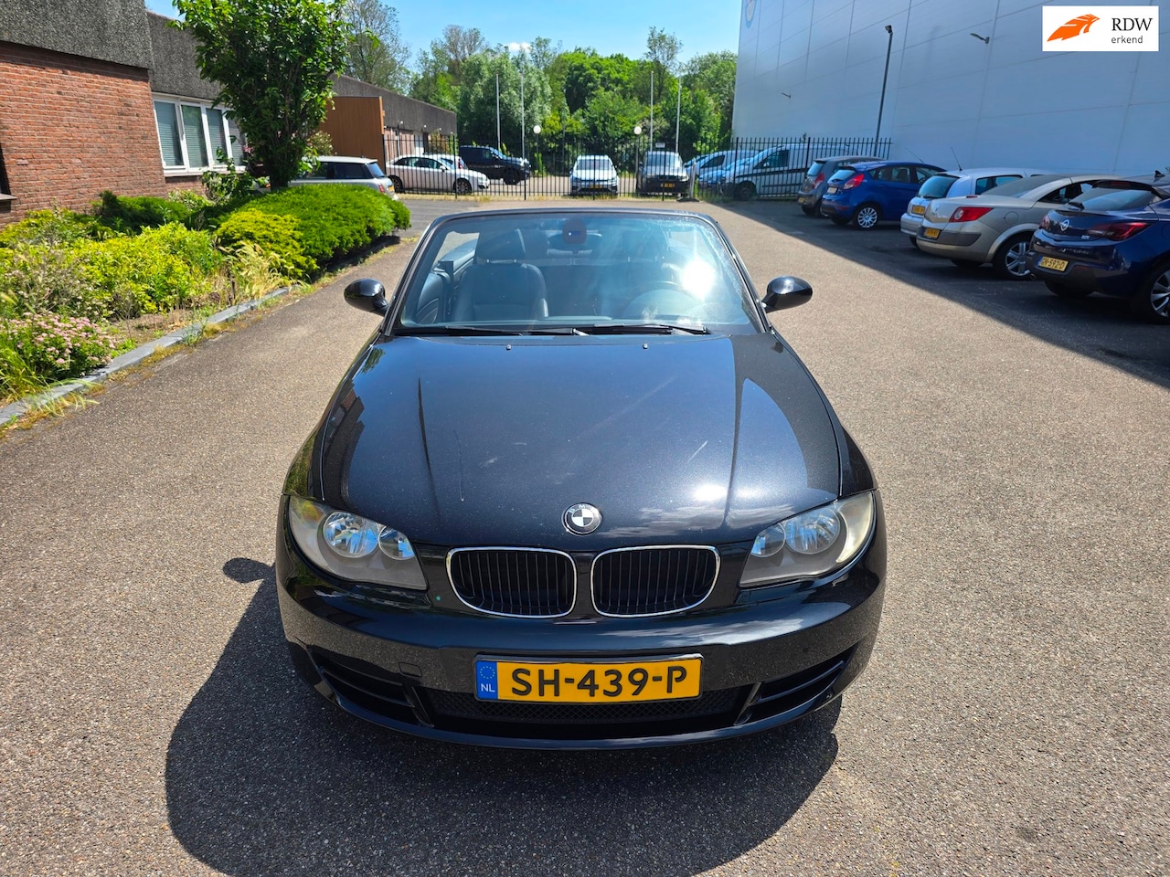 BMW 1-serie Cabrio - 120i airco boekjes leer navi automaat - AutoWereld.nl
