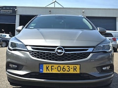 Opel Astra Sports Tourer - 1.6 CDTI Innovation