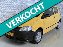 Volkswagen Fox - 1.2 Trendline KNALLLLL-GEEL 149.000km (2007)