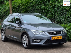 SEAT Leon ST - FR 1.4 TSI X-PERIENCE Connect CarPlay LED Cruise 100% NAP 4 Season 17inch LM Velgen NEW RI