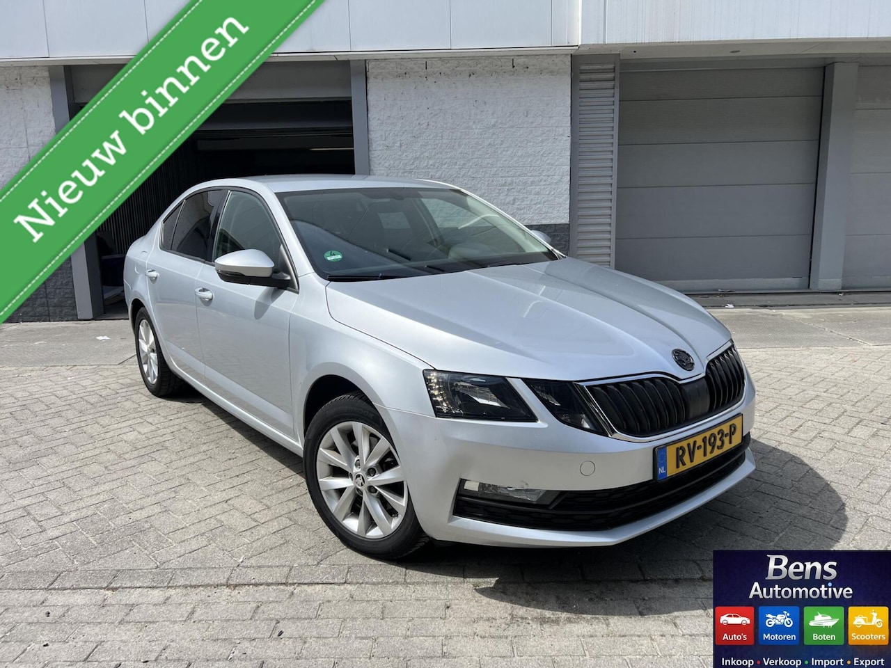 Skoda Octavia - 1.0 TSI | Automaat | Camera | Airco | Apk | - AutoWereld.nl