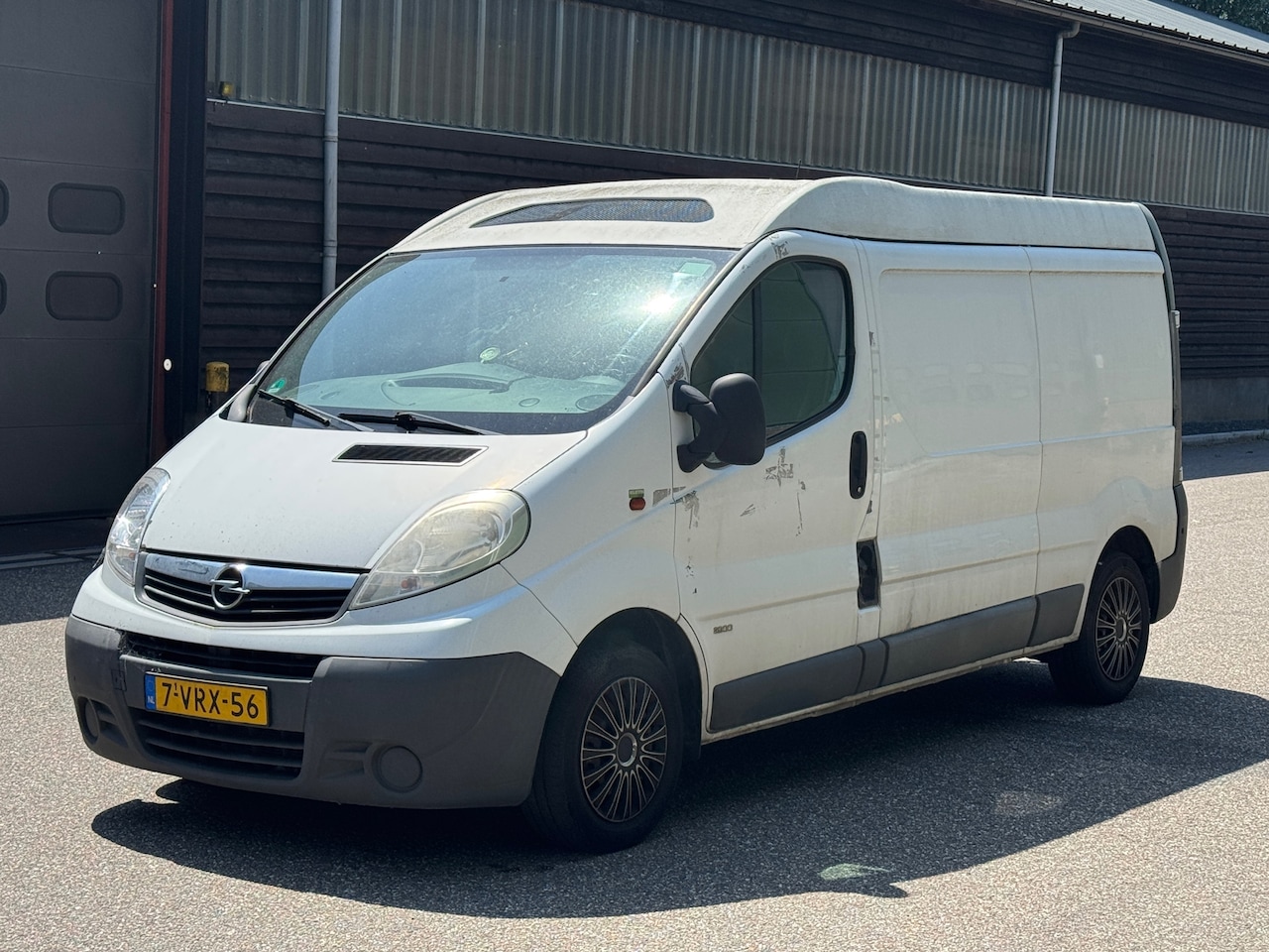 Opel Vivaro - 2.0 CDTI L2H1 KOEL/VRIES - AutoWereld.nl