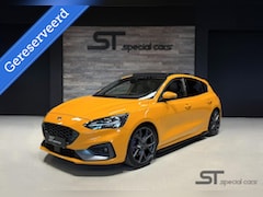 Ford Focus - 2.3 EcoBoost ST-3|Pano|Orange Fury