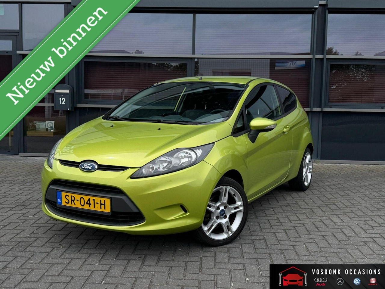 Ford Fiesta - 1.25 Trend/ Airco/LM velgen/ Nette staat! - AutoWereld.nl