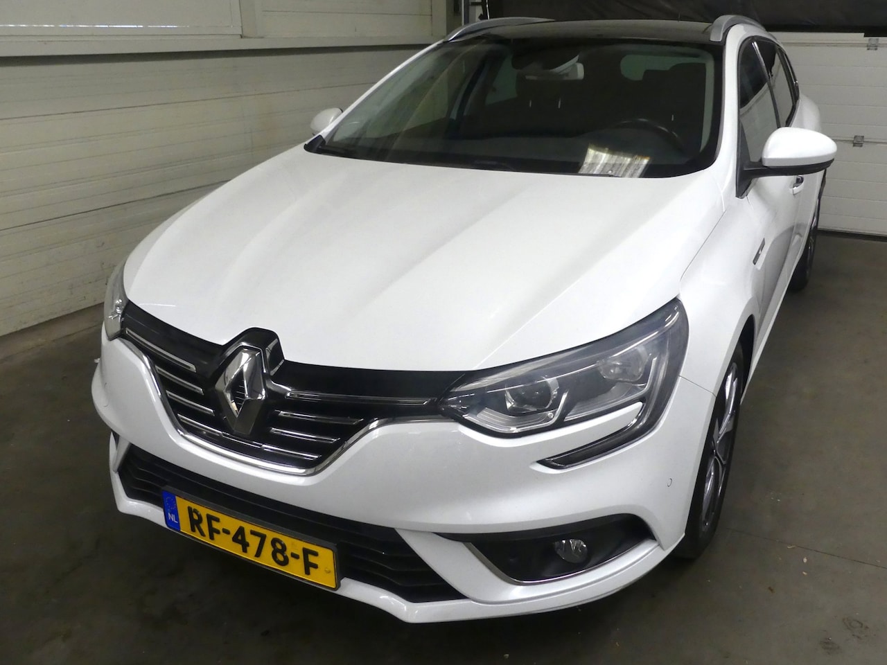 Renault Mégane Estate - 1.2 TCe Bose - Cruise Control - Mooie Auto - AutoWereld.nl