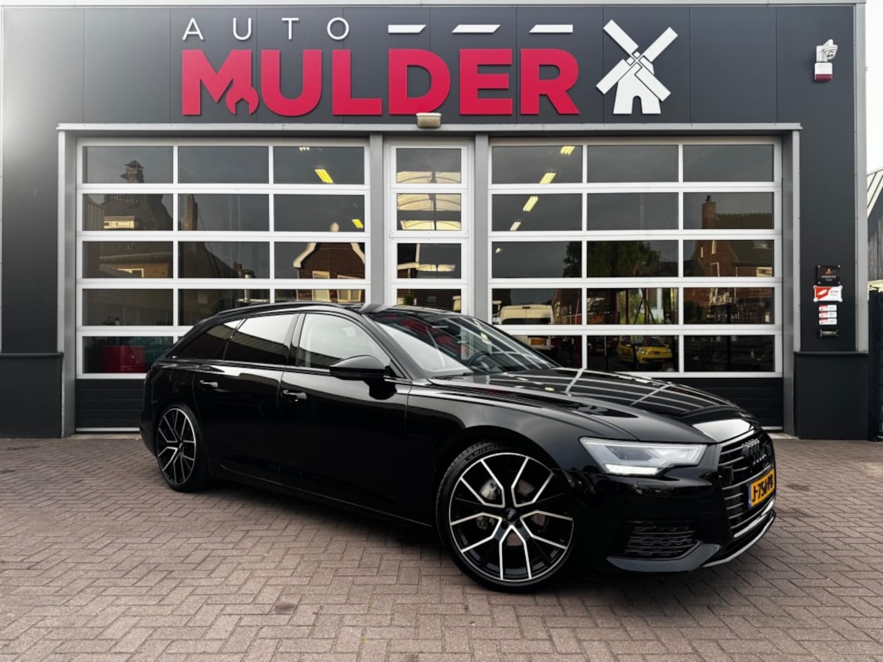 Audi A6 Avant - AVANT 35 TDI S EDITION / CARPLAY / TREKHAAK / 21INCH / PANO / RIJKLAAR! - AutoWereld.nl