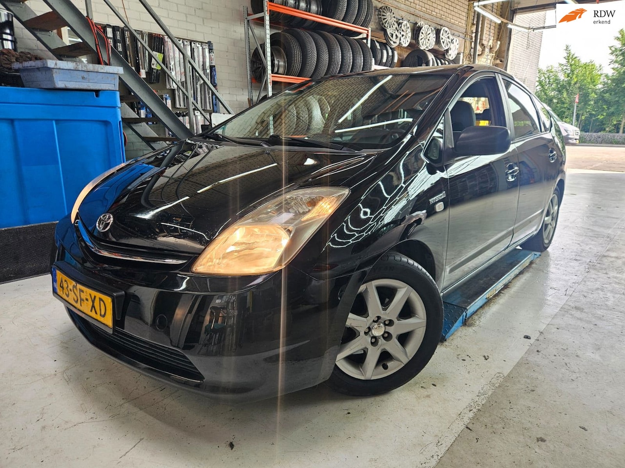 Toyota Prius - 1.5 VVT-i GARANTIE - AutoWereld.nl