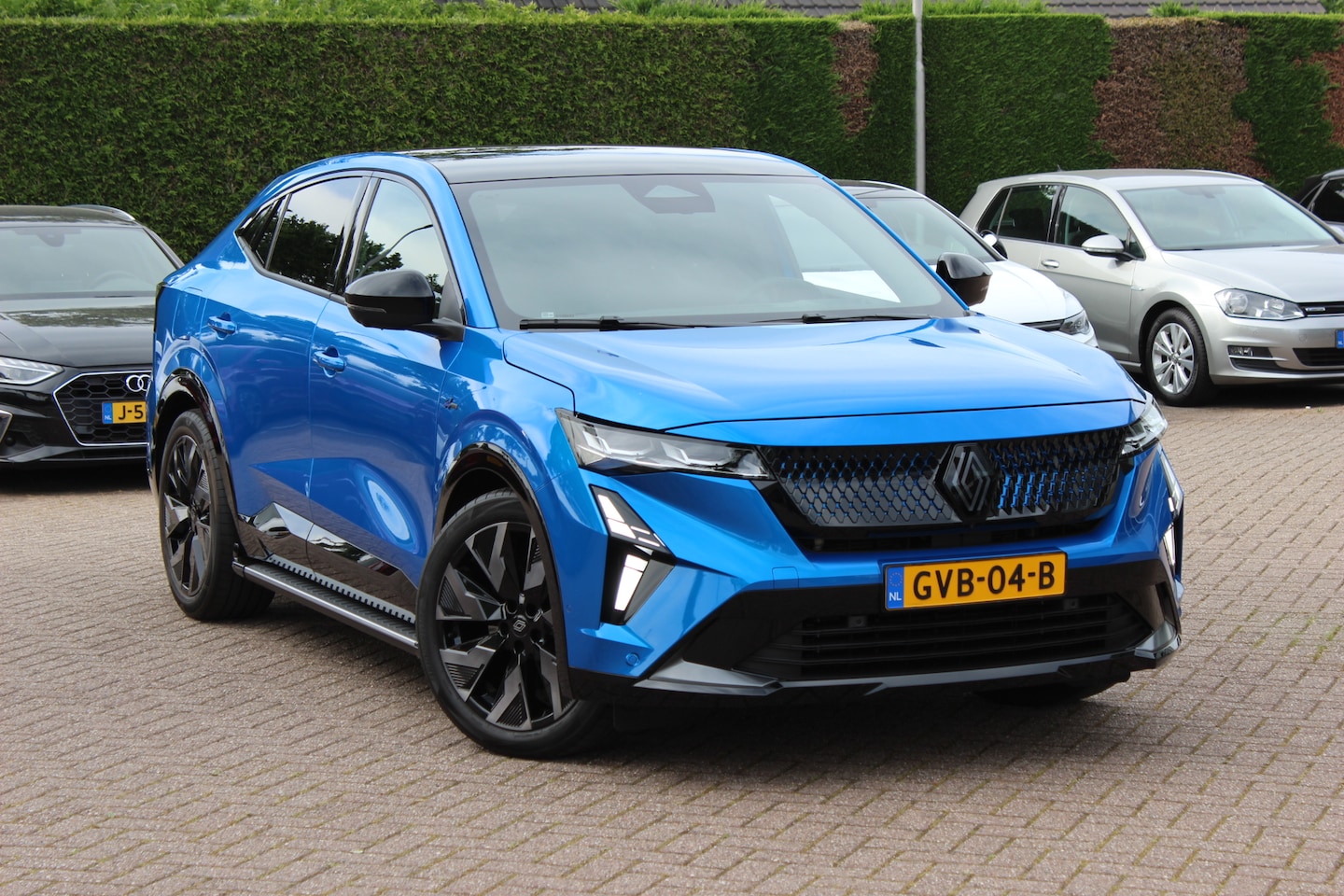 Renault Rafale - 1.2 E-Tech full hybrid 200 esprit Alpine / NL Auto! / Panoramadak / 360Camera / Head-up / - AutoWereld.nl