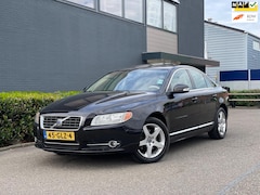 Volvo S80 - 2.4D Kinetic/APK 01-05-2027/SCHUIFDAK/6BAK/NAVI/LEDER/CRUISE/AIRCO/
