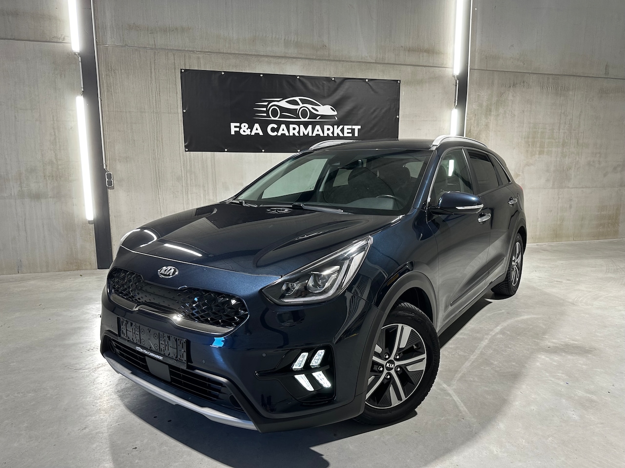 Kia Niro - 1.6 GDi Hybrid DynamicPlusLine | Trekhaak | Stuur - Stoel verwarming | 6 mnd Garantie - AutoWereld.nl