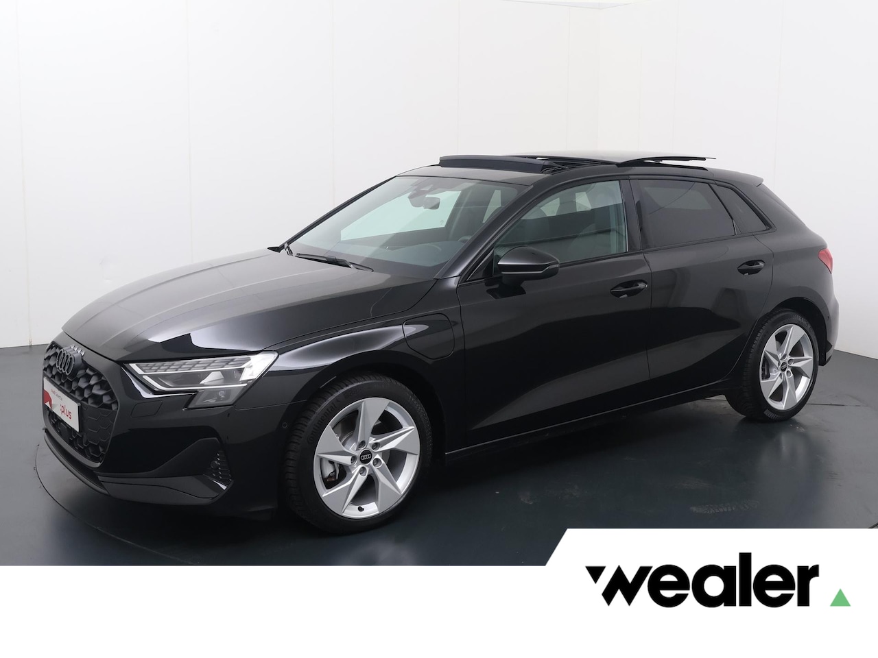 Audi A3 Sportback - 40 TFSI e Advanced edition | 204 PK | Panoramadak | Stoelverwarming | Adaptive cruise cont - AutoWereld.nl