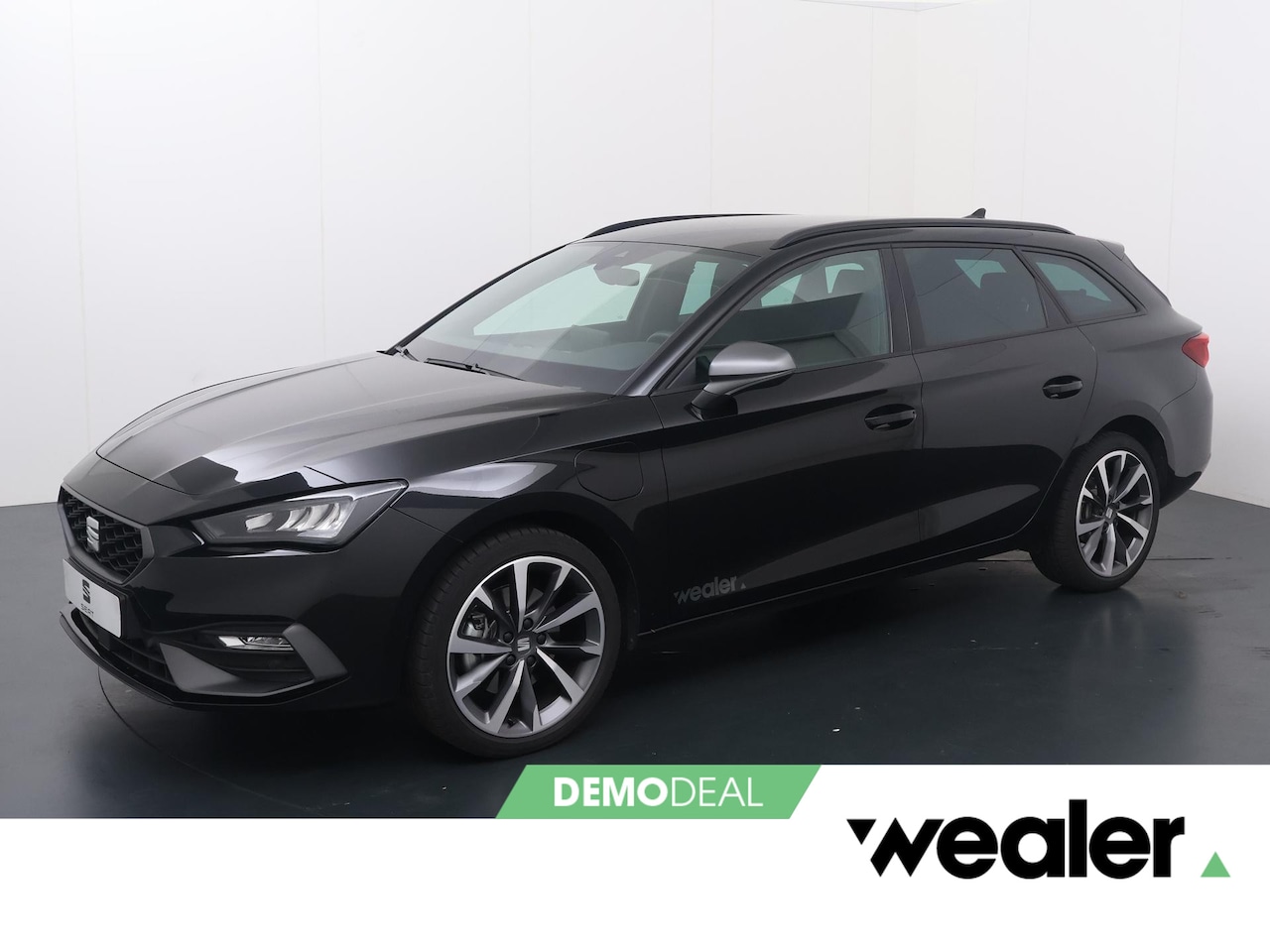 SEAT Leon Sportstourer - 1.5 TSI e-Hybrid 204pk DSG FR PHEV First Edition - AutoWereld.nl