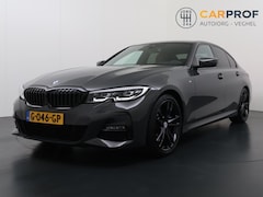 BMW 3-serie - 330i High Executive Edition M Sport | Trekhaak | NAP | HUD |