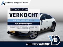 Mazda MX-30 - e-SkyActiv 145 Luxury 36 kWh | Schuif-Kanteldak/Head-Up/Navi/Adapt.Cruise/Clima/Apple CarP