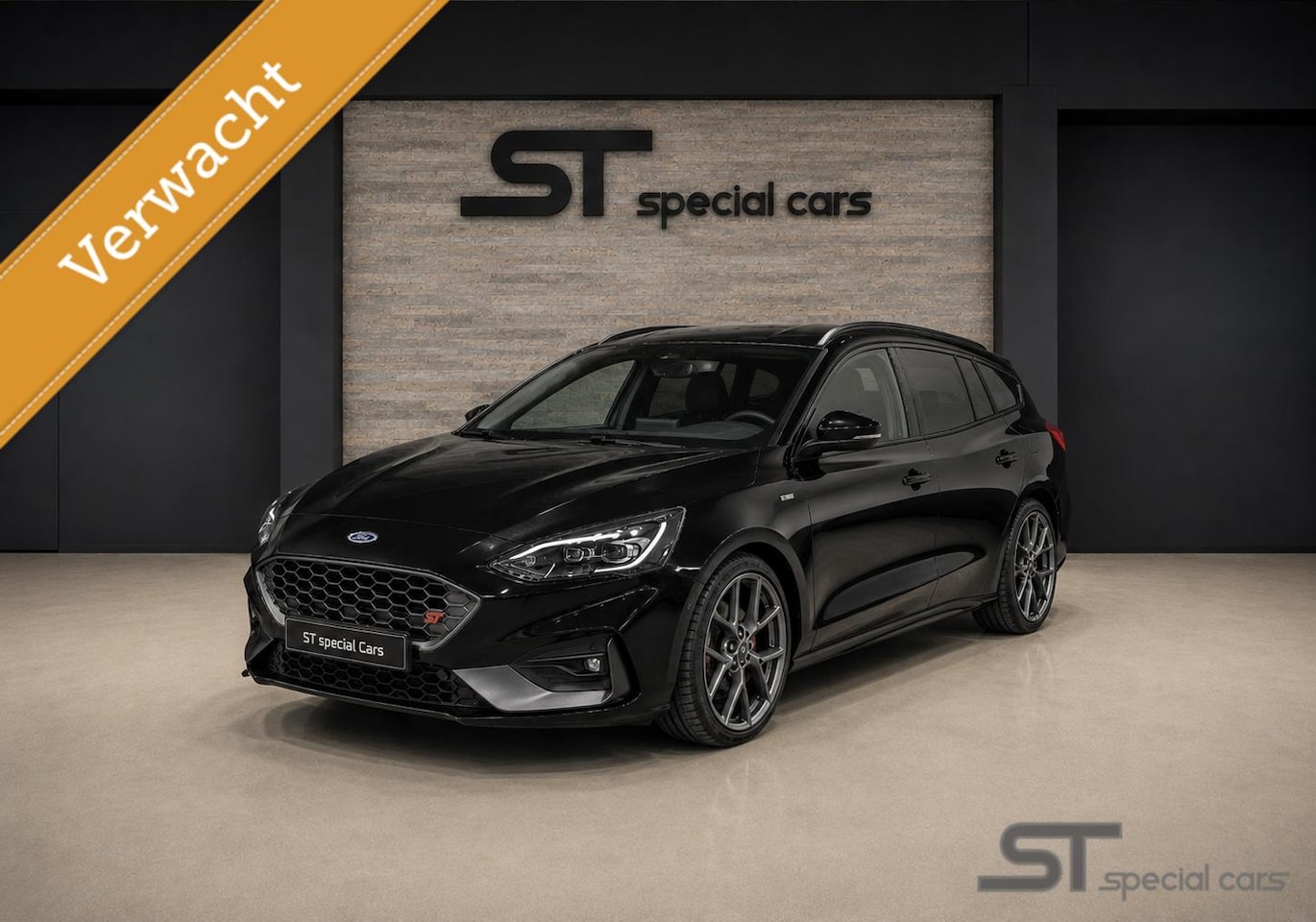 Ford Focus Wagon - 2.3 EcoBoost ST-X|Performance|B&O|Trekhaak - AutoWereld.nl