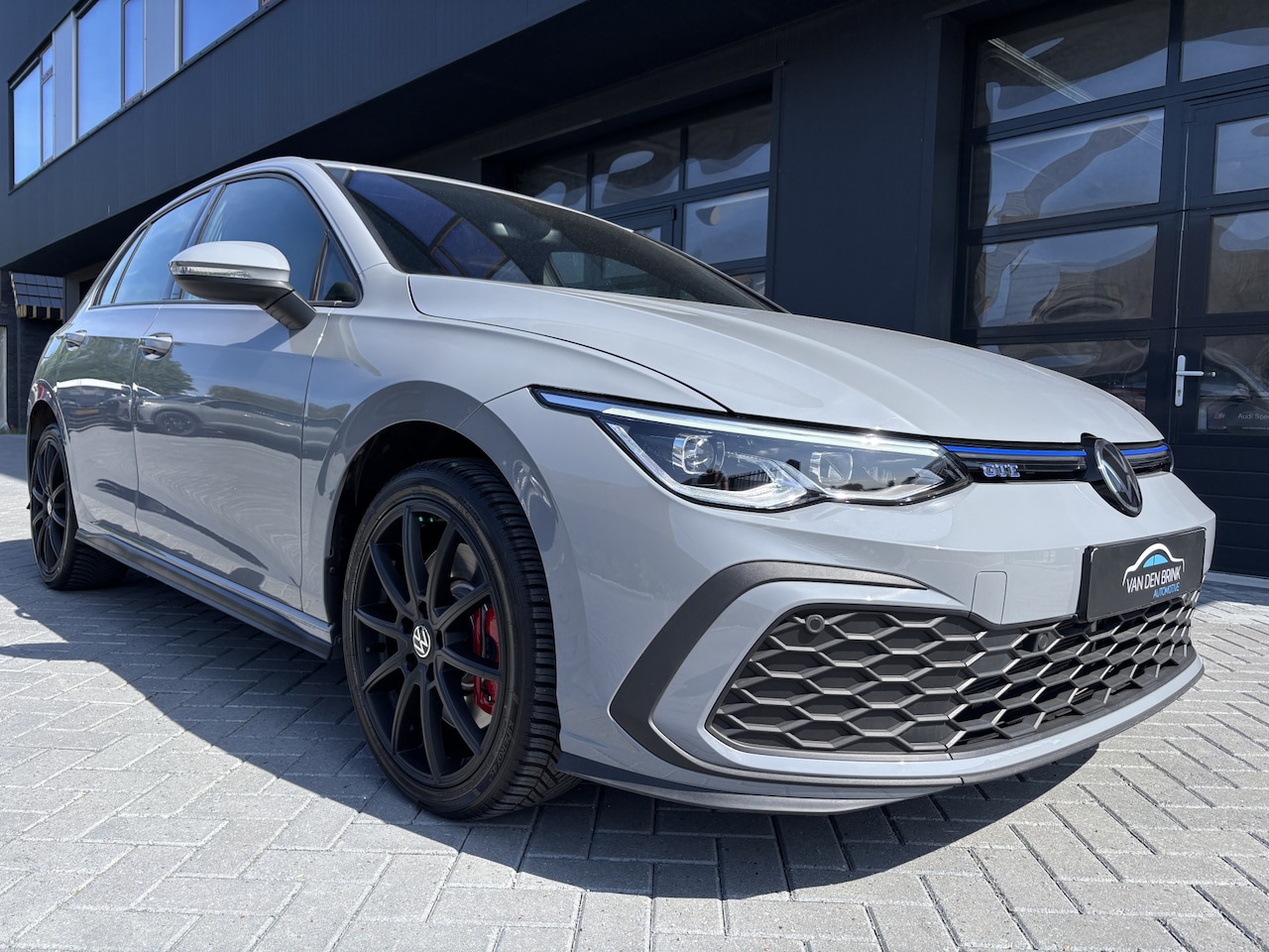 Volkswagen Golf - 1.4 eHybrid GTE Camera Moonstone grey - AutoWereld.nl