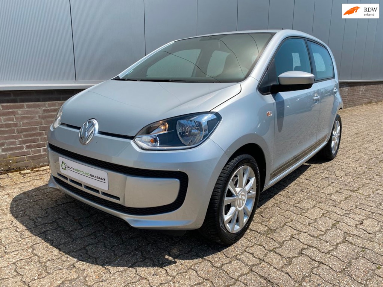Volkswagen Up! - 1.0 Club up! BlueMotion Airco, 63000 KM - AutoWereld.nl
