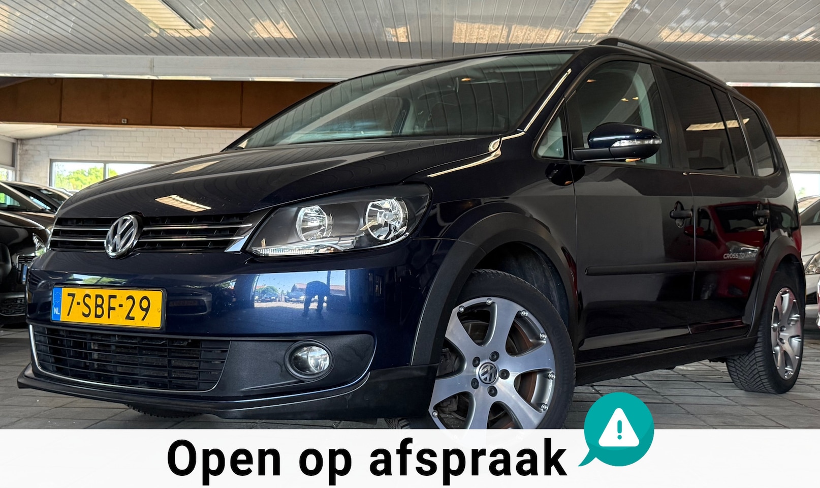 Volkswagen Touran Cross - 1.4 TSI Comfortline|NAP|NweAPK|DealerOH|3eEig|Automaat|Cruise|Bluetooth|Navi| - AutoWereld.nl