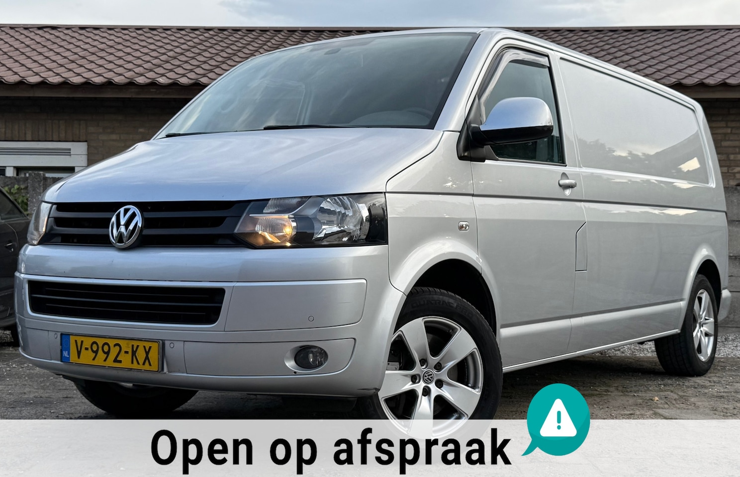 Volkswagen Transporter - 2.0 TDI L2H1 BM|APK03-27|BTW|Automaat|PerfectOH|Stoelvw|Bluetooth|Inrichting| - AutoWereld.nl