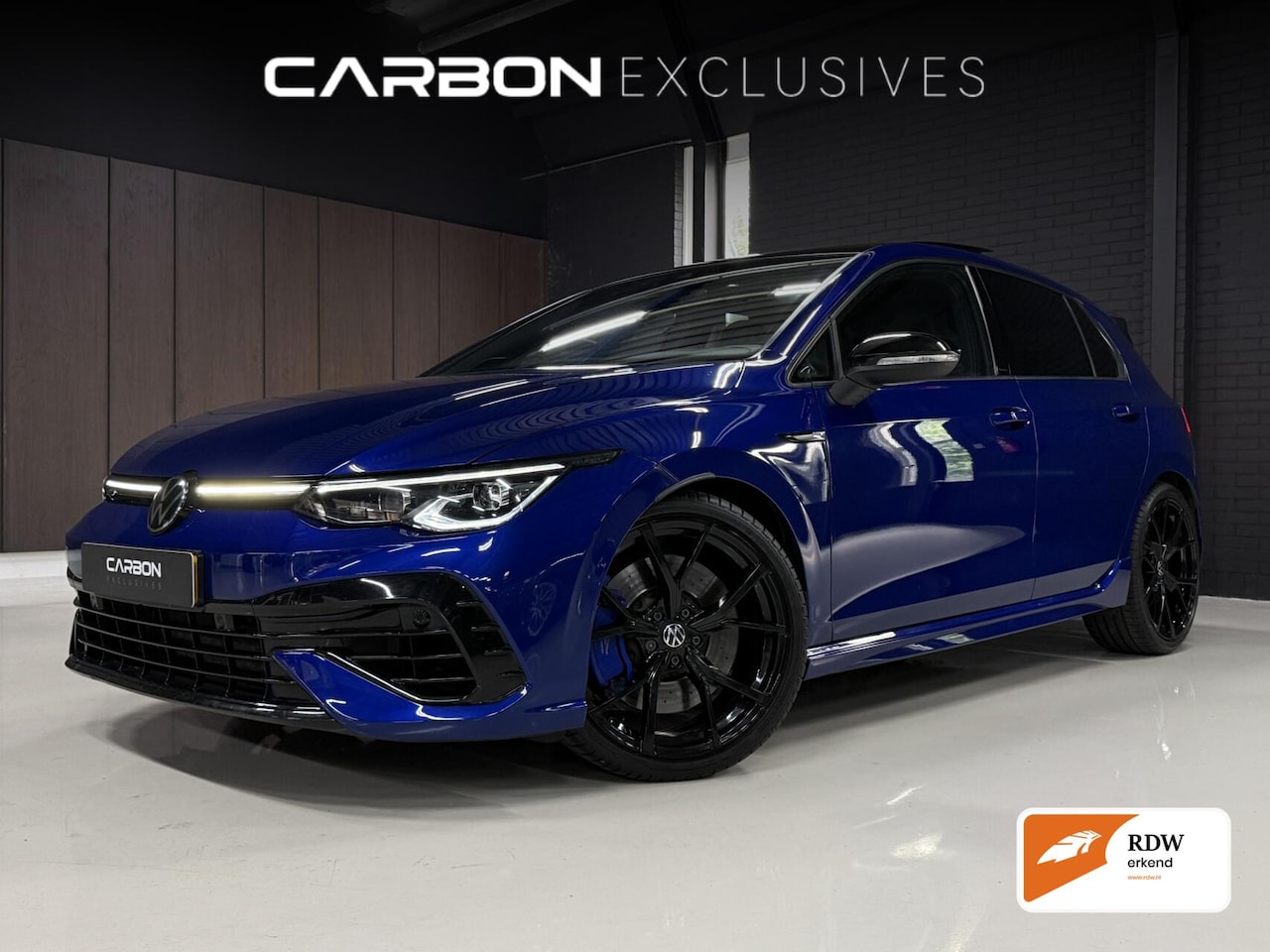 Volkswagen Golf - 2.0 R 4Motion | Akra | Pano | H&K | Head-up - AutoWereld.nl