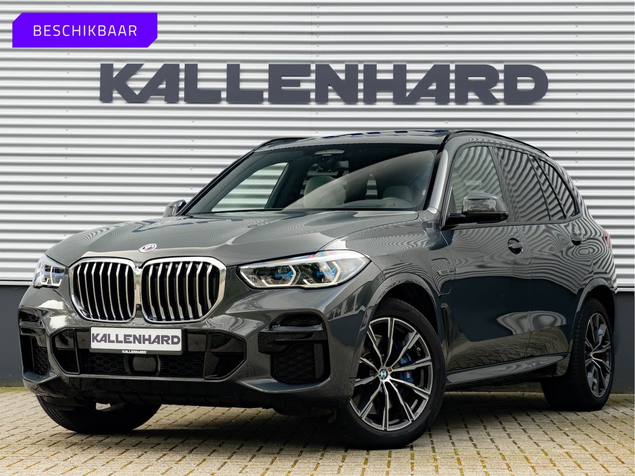 BMW X5 - xDrive45e M-Sport - Pano - Comfortzetels - Trekhaak - Ventilatie + Massagezetels - AutoWereld.nl