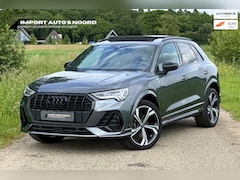 Audi Q3 - 45 TFSI e S edition 20 inch Pano Sfeerverlichting ACC camera Trekhaak