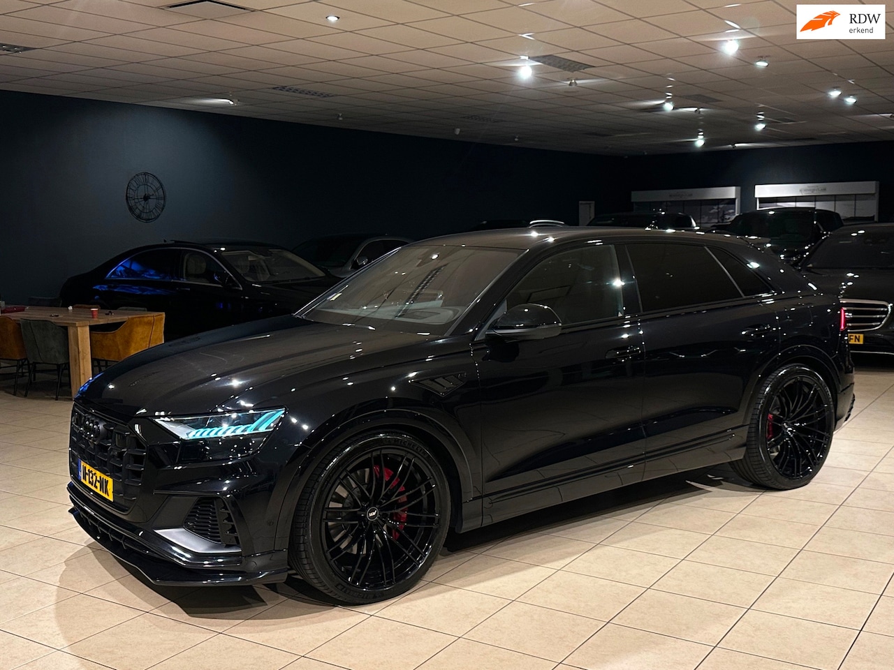 Audi Q8 - 60 TFSIe Quattro|ORIG-ABT!|23''|COMPETITION|TREKHAAK|BTW|BOMVOL - AutoWereld.nl