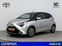 Toyota Aygo - 1.0 VVT-i x-clusiv Automaat | Keyless Entry/Start | Apple Carplay/Android Auto | Parkeerca