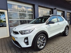 Kia Stonic - 1.0 T-GDI DYNAMIC LINE, Camera, Carplay, Zwart dak, Navi, Cruise controle, ALL IN prijs