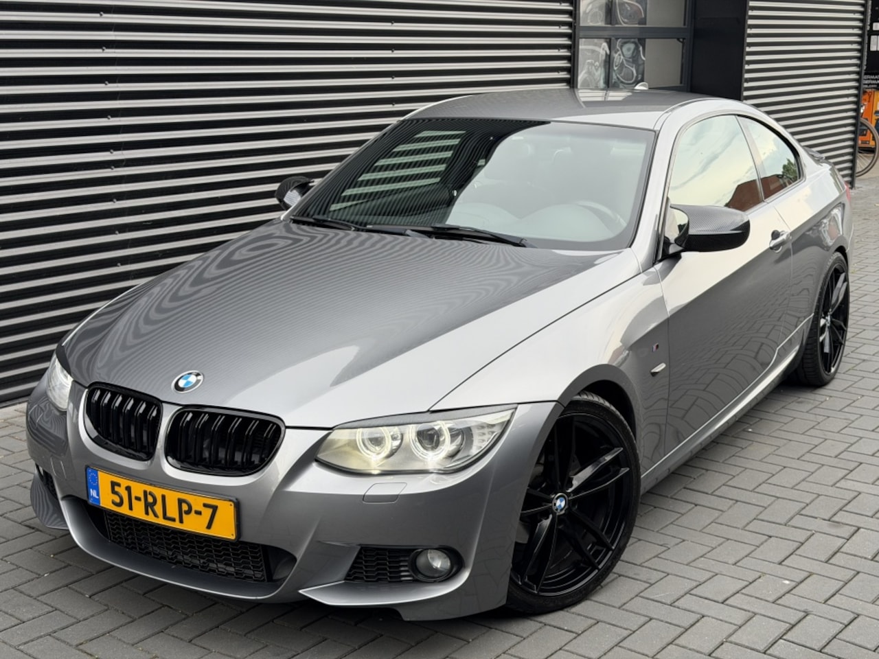 BMW 3-serie Coupé - 320i Corp.L. BnsL.S| M-PAKKET| AUTOMAAT| 19"| NAVI| CLIMA - AutoWereld.nl