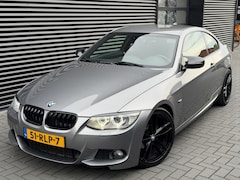BMW 3-serie Coupé - 320i Corp.L. BnsL.S| M-PAKKET| AUTOMAAT| 19"| NAVI| CLIMA