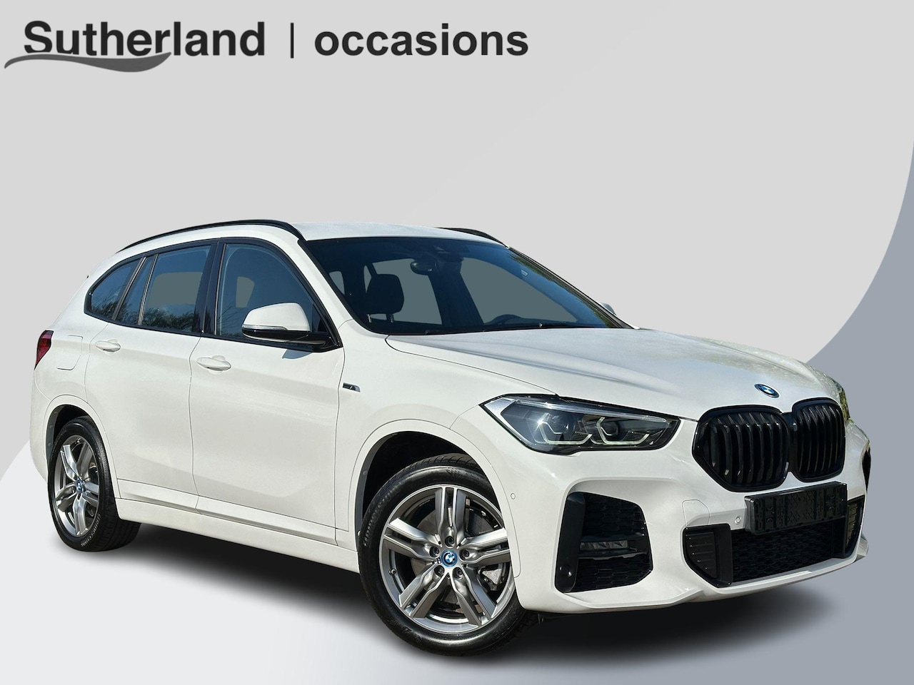 BMW X1 - xDrive25e M Sport | M pakket | Afneembare Trekhaak | Sportstoelen | Stoelverwarming | Ele - AutoWereld.nl