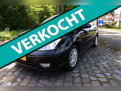 Ford Focus - 2.0-16V Ghia 5 drs automaat 153 dkm apk 6-2-2027