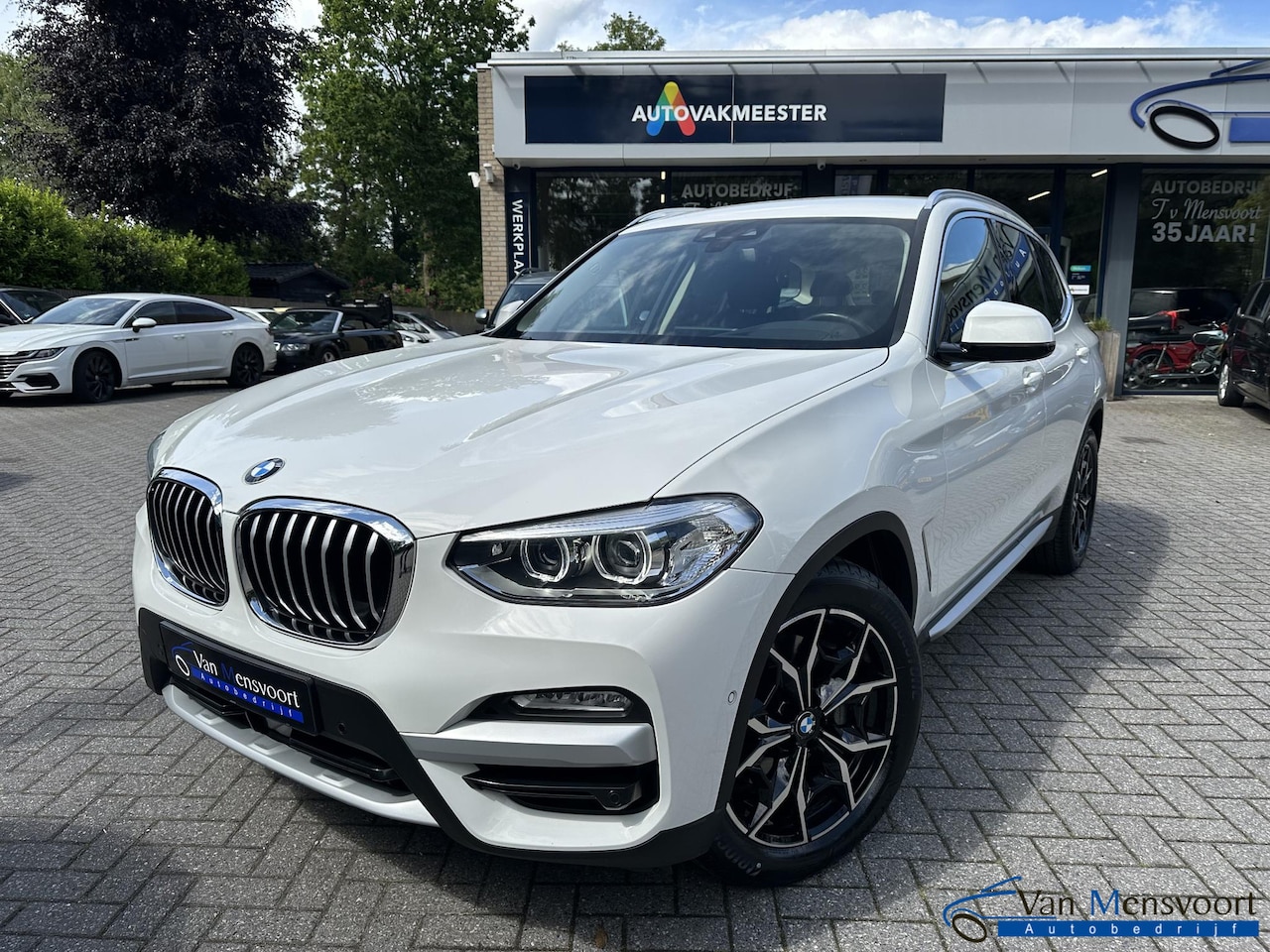 BMW X3 - xDrive30i 252PK Automaat High Exe X-Line ACC|Headup|Keyless|Trekhaak - AutoWereld.nl