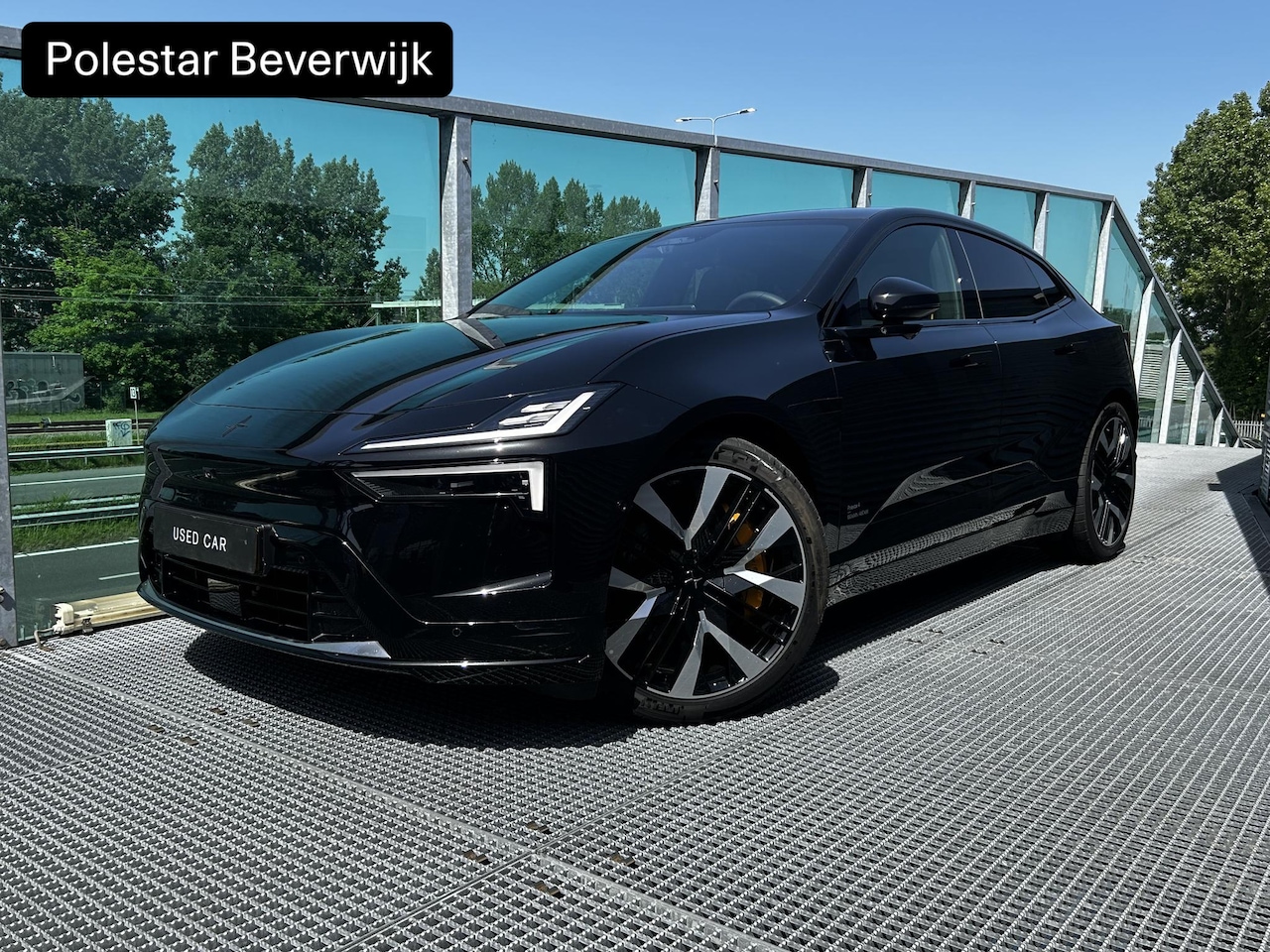Polestar 4 - Long Range Dual motor Performance Prime 100 kWh / Nappaleder / Massagestoelen / Elek. vers - AutoWereld.nl