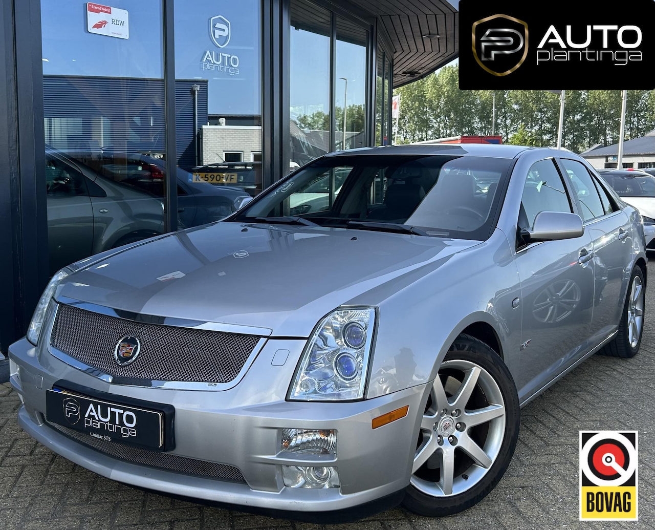 Cadillac STS - 4.6 V8 Sport Luxury 325PK | AUTOMAAT | 8 Cilinder | Lederen Bekleding | Stoelverwarming | - AutoWereld.nl