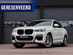 BMW X4 - xDrive30i M-Sport M-Pakket /PANODAK/HUD/KEYLESS/CARPLAY/CAMERA/STOELVERW. + VENTL./ACC