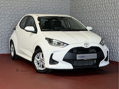 Toyota Yaris - 1.5 HYBRID STOEL/STUUR VERW CARPLAY CAMERA LMV ADAP.CRUISE ✅ Top Auto's Wijchen , Al 30 Ja