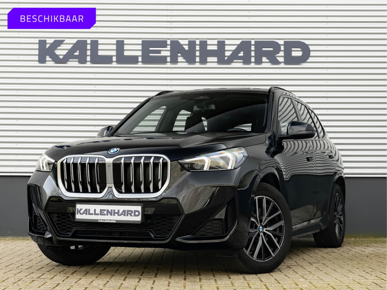 BMW X1 - xDrive25e M-Sport - Premium Pack - Camera - Stoelverwarming - AutoWereld.nl