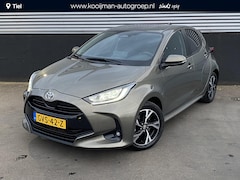 Toyota Yaris - 1.5 Hybrid 115 First Edition Navigatie Apple CarPlay/Android Auto, achteruitrij camera, ad