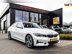 BMW 3-serie - 330i High Executive, Schuifdak, H&K Audio, Volleder, NL Auto