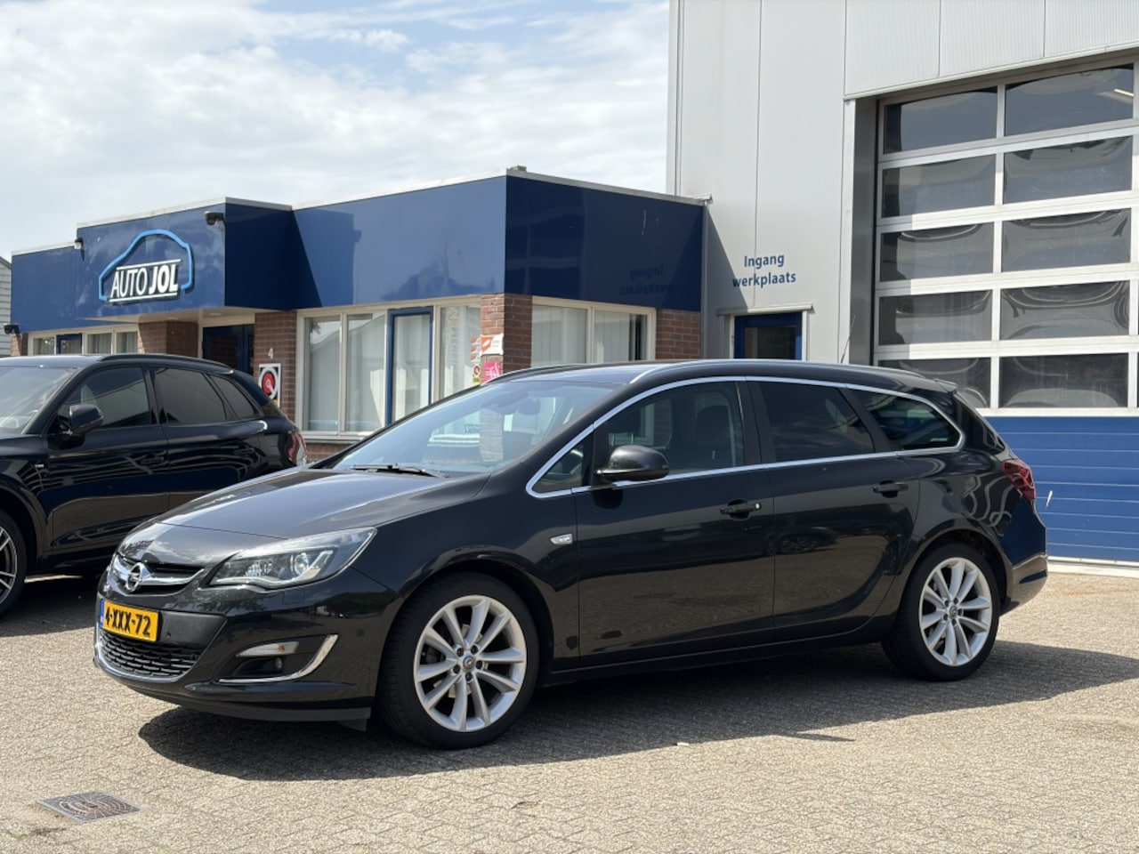 Opel Astra Sports Tourer - 1.4 Turbo Sport + |trekhaak|airco|rijklaarprijs - AutoWereld.nl